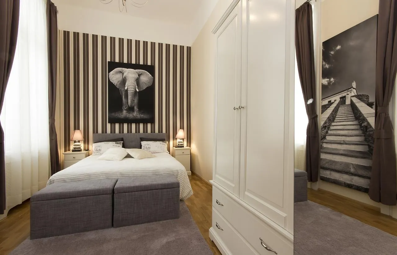 Vaci 12 Apartment Budapest