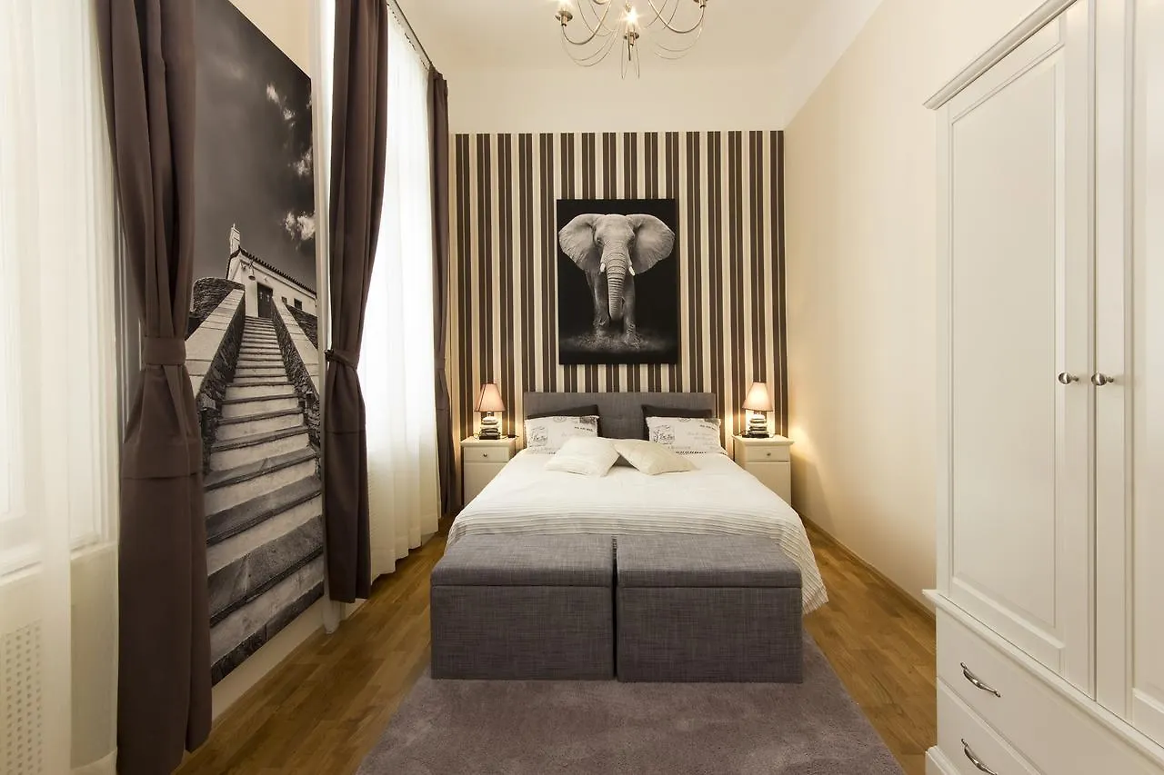 Vaci 12 Apartment Budapest