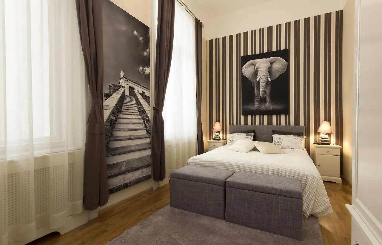 Vaci 12 Apartment Budapest