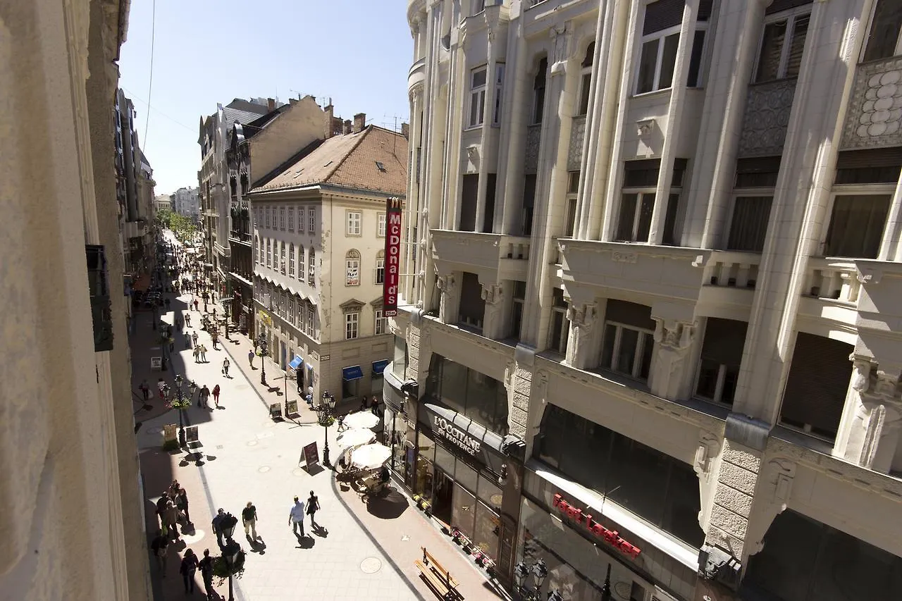 Vaci 12 Apartment Budapest